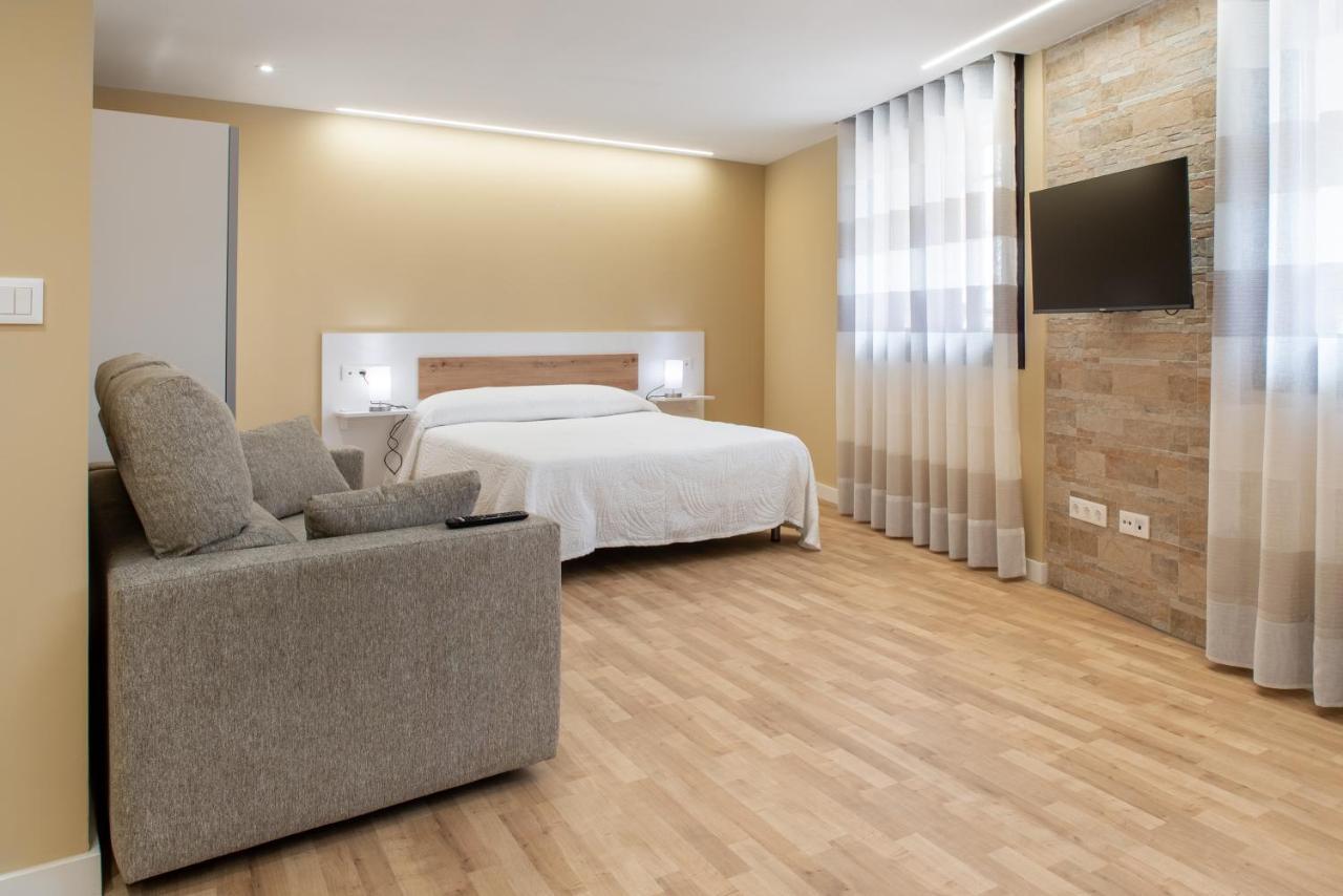 Apartamentos La Jasa Аргедас Екстериор снимка